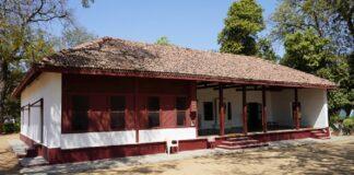 British Prime Minister Boris Johnson visits Mahatma Gandhi’s Ashram British Prime Minister Boris Johnson visits Mahatma Gandhi's Ashram