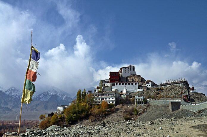 Gelukkig Loser! Ladakh's Losar Festival markeert Ladakhi Nieuwjaar