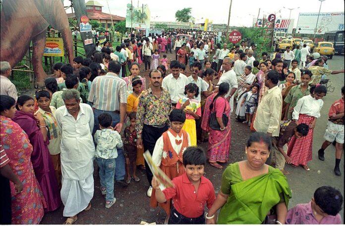 சீனாவின் மக்கள் தொகை 0.85 மில்லியன் குறைகிறது; இந்தியா நம்பர்.1